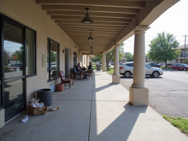Austin affordable apartment community photo 3